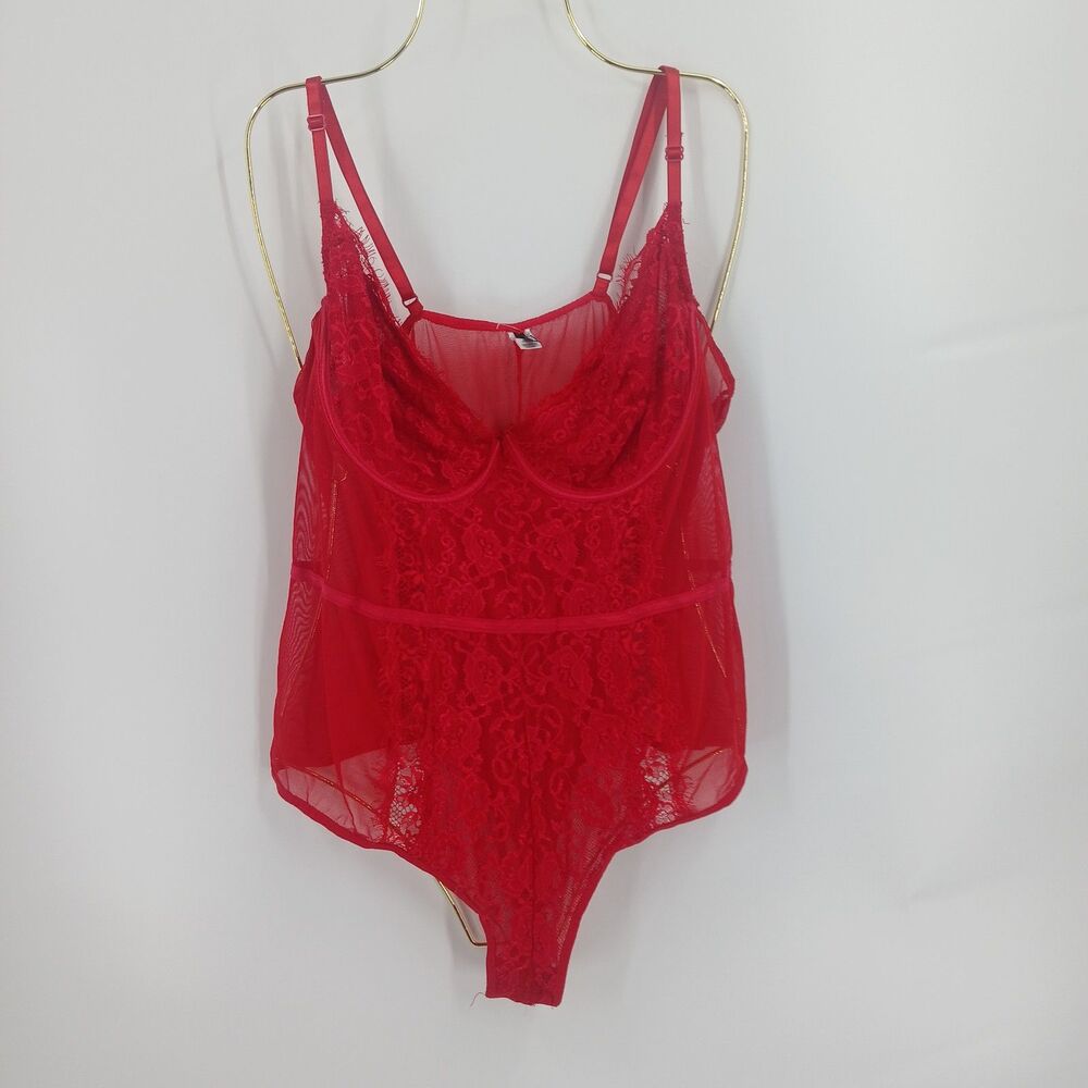 Fashion Nova Plus Size 3X Red Lace Bodysuit V-Neck Thong Bodysuit